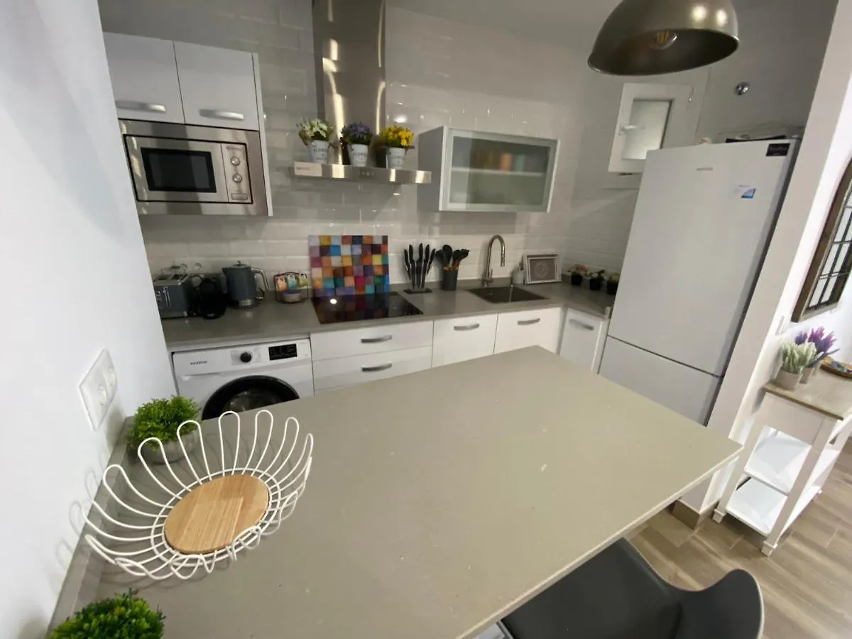 La Suite Des Couleurs - Apartamento En Pleno Centro De Cordoba Spain