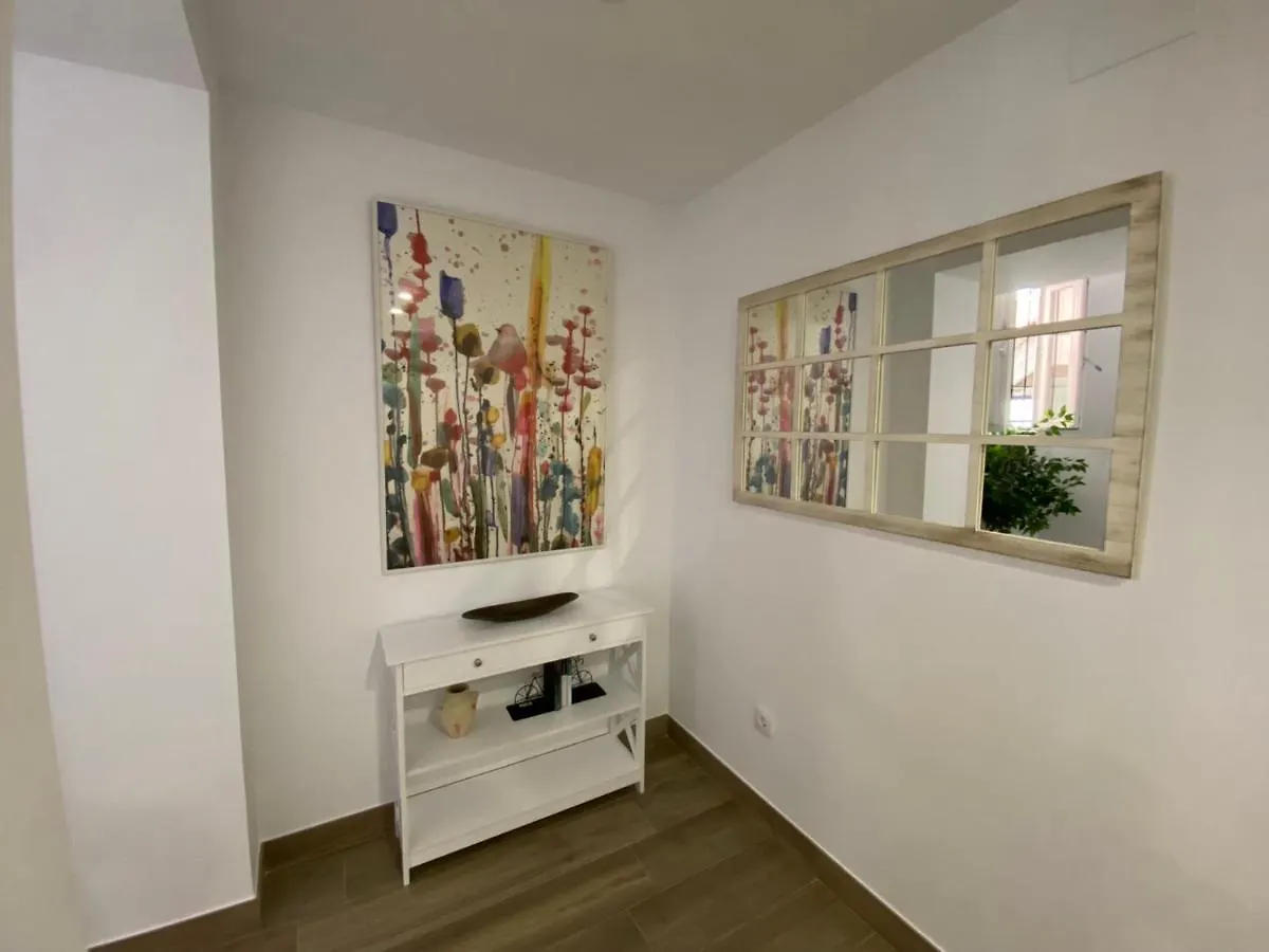 La Suite Des Couleurs - Apartamento En Pleno Centro De Cordoba 0*,
